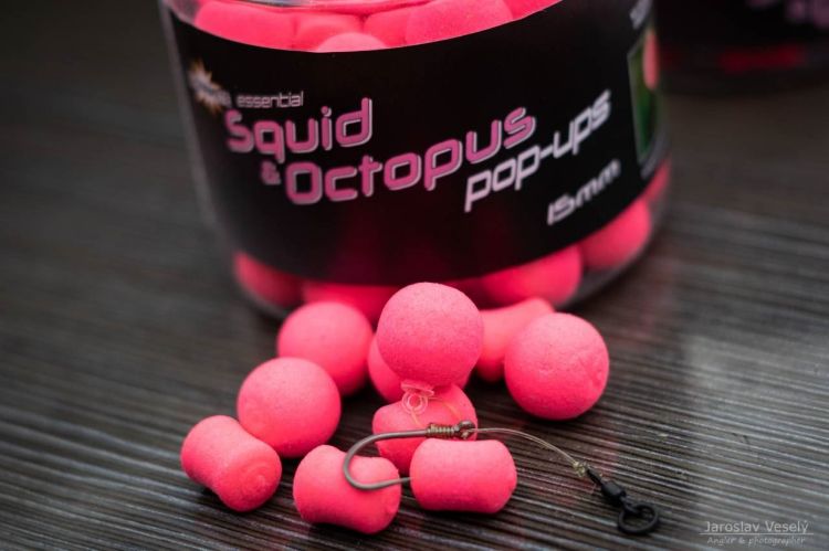 Снимка на Балансирани топчета Dynamite Baits FLURO WAFTERS 14mm