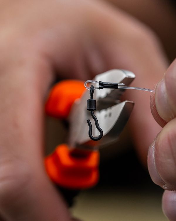 Снимка на Клещи за кримпване Fox EDGES™ Crimp Pliers