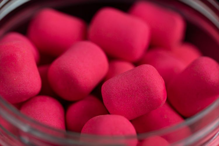 Снимка на Балансирани топчета Sticky Baits Buchu-Berry Wafters Dumbells 16мм