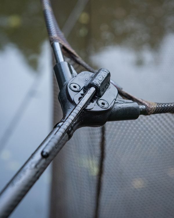 Снимка на Кеп Fox Lever Lok Landing Nets 42"